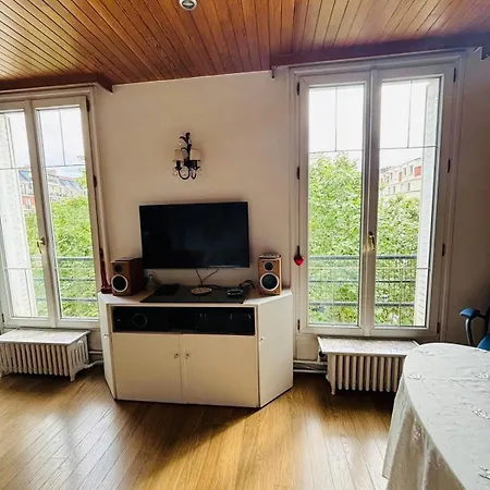 Апартаменты Porte D'orleans